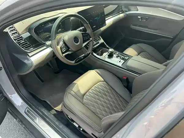 BYD Han 2024