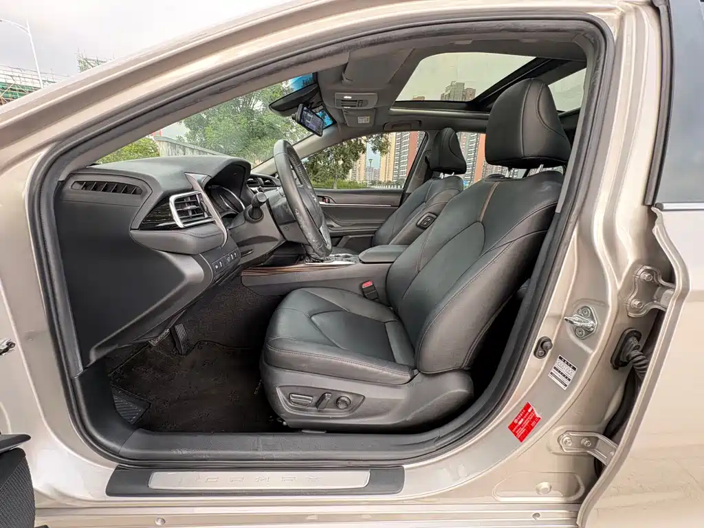 Toyota Camry 2020