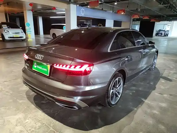 Audi A4L 2023