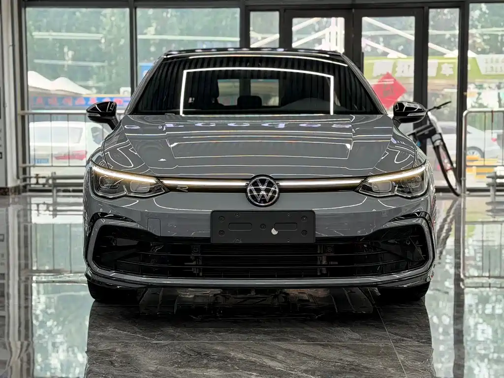 Volkswagen Golf 2022