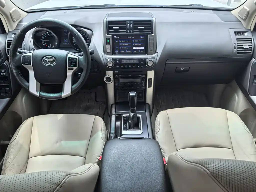 Toyota Prado 2013 — фото 20