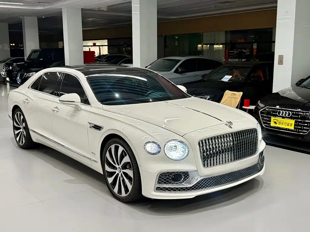 Bentley Flying Spur 2023