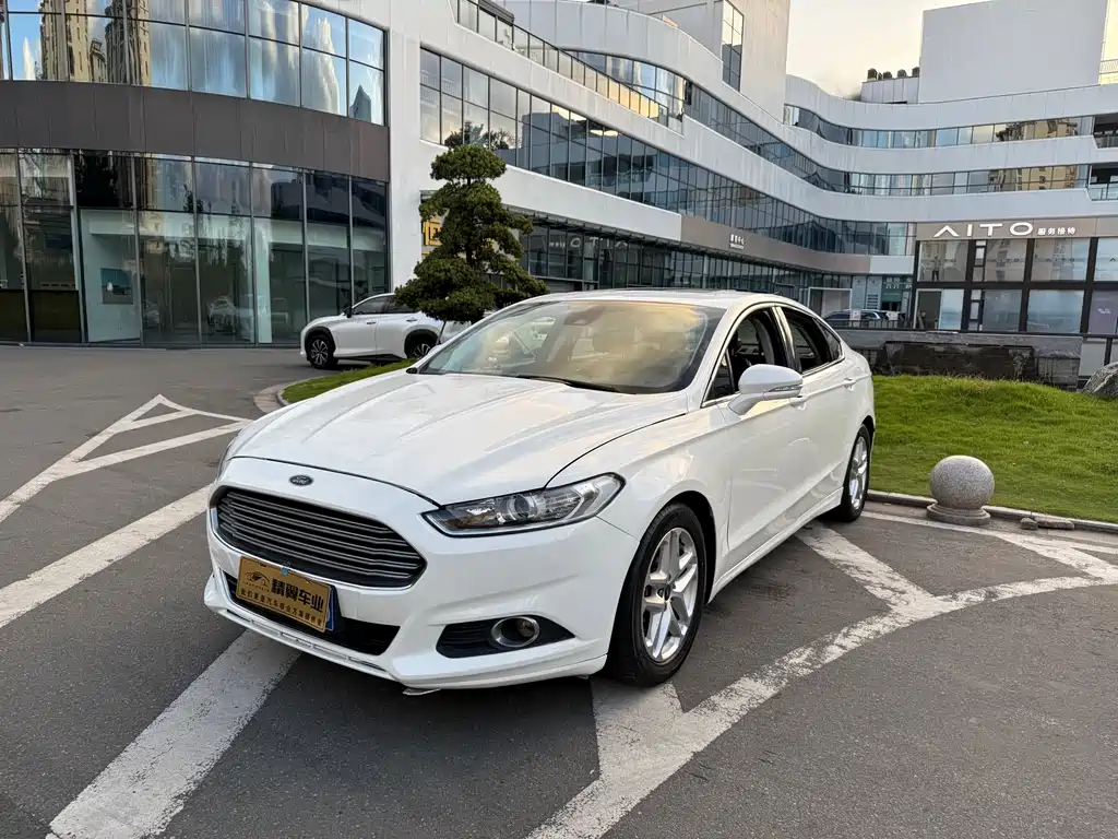 Ford Mondeo 2016 — фото 1