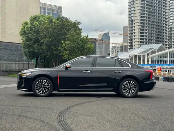 Hongqi H5 2024