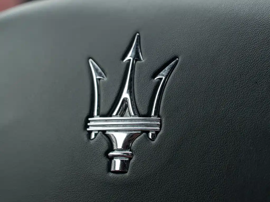Maserati Levante 2019 — фото 19