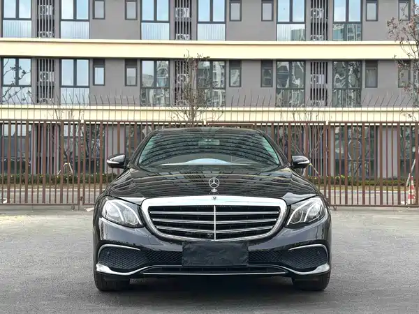 Mercedes-Benz E-Class 2018