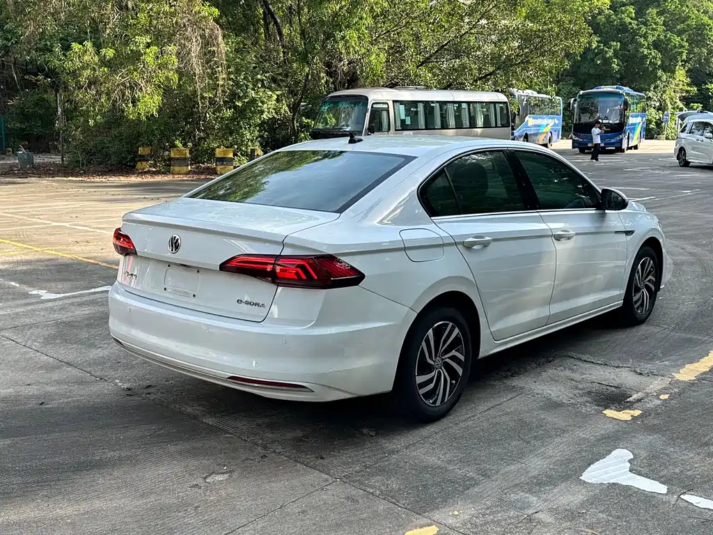 Volkswagen Bora EV 2020