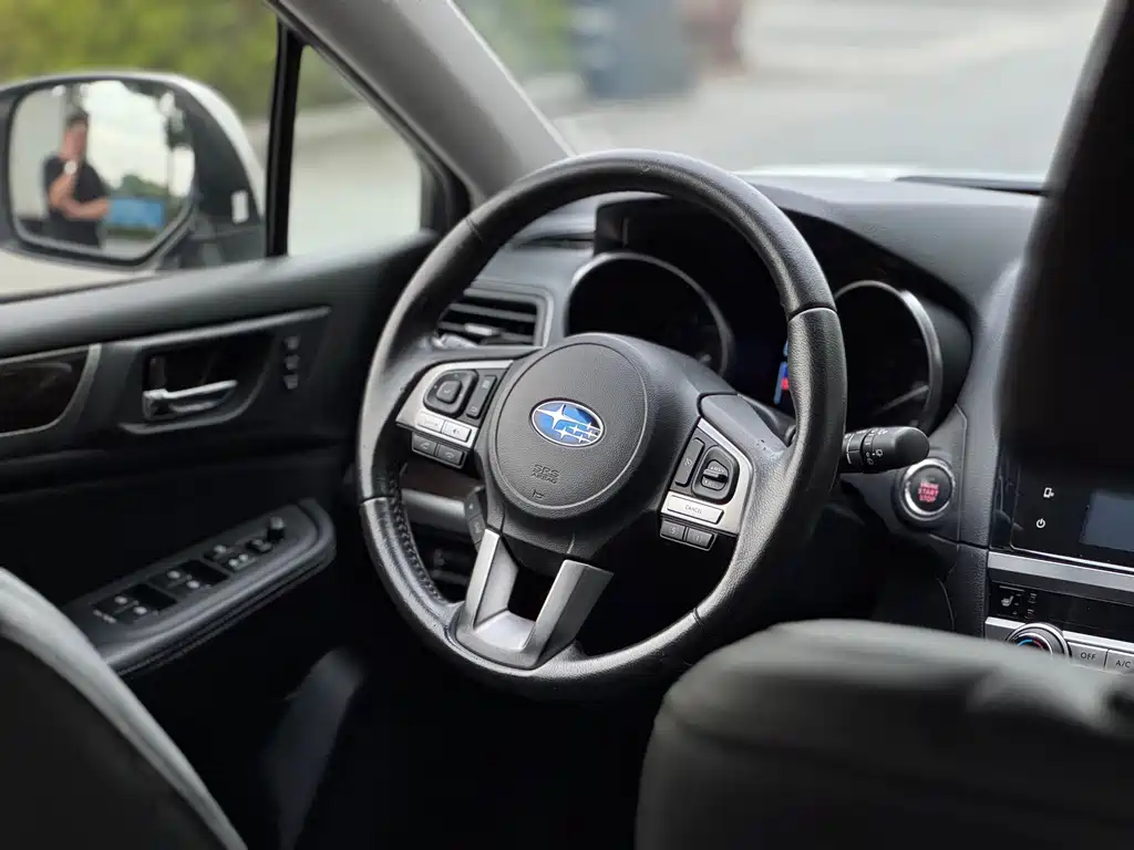 Subaru Outback 2015 — фото 8