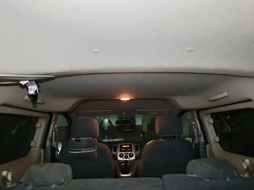 Nissan NV200 2018 — фото 9