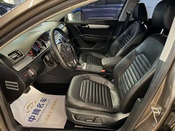 Volkswagen Magotan 2015