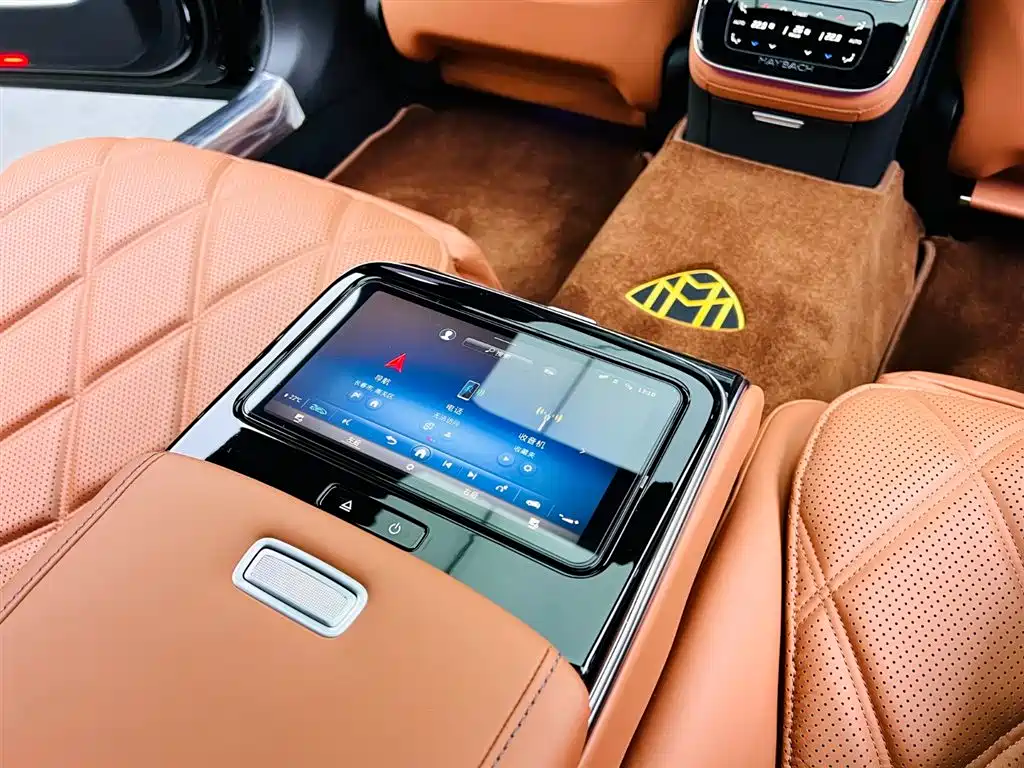 Mercedes-Benz S-Class 2024 — фото 16