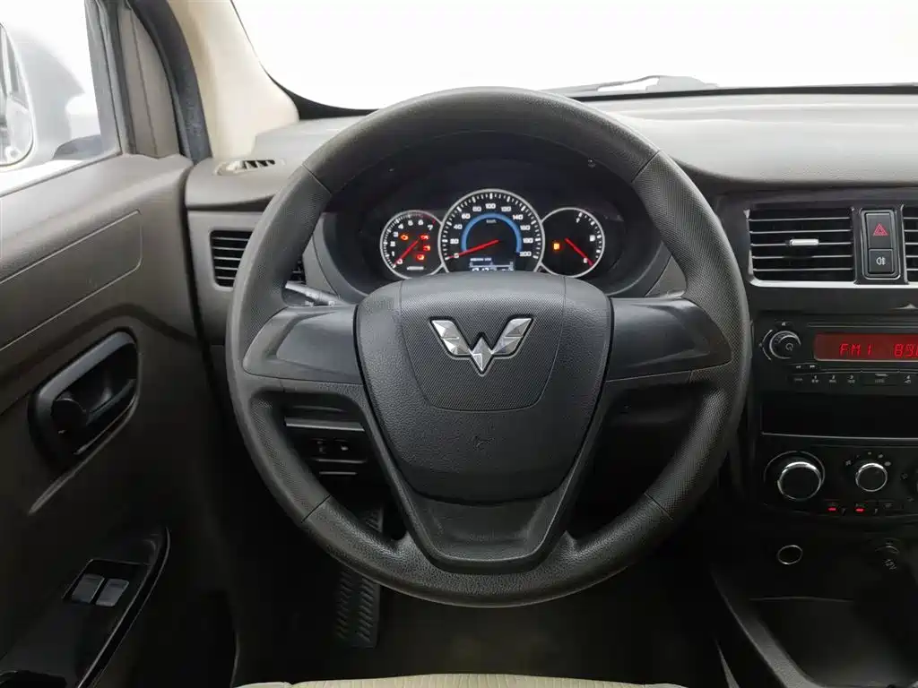 Wuling Rongguang V 2019 — фото 11