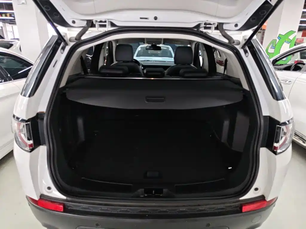 Land Rover Discovery Sport 2019 — фото 15