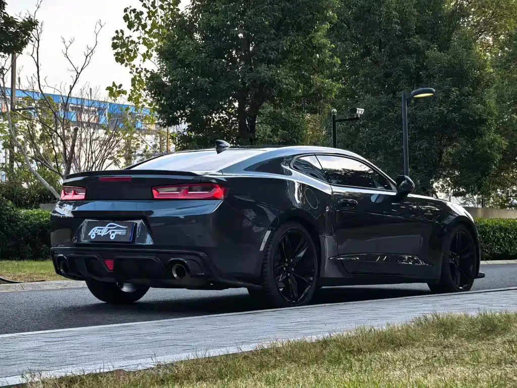 Chevrolet Camaro 2019 — фото 7