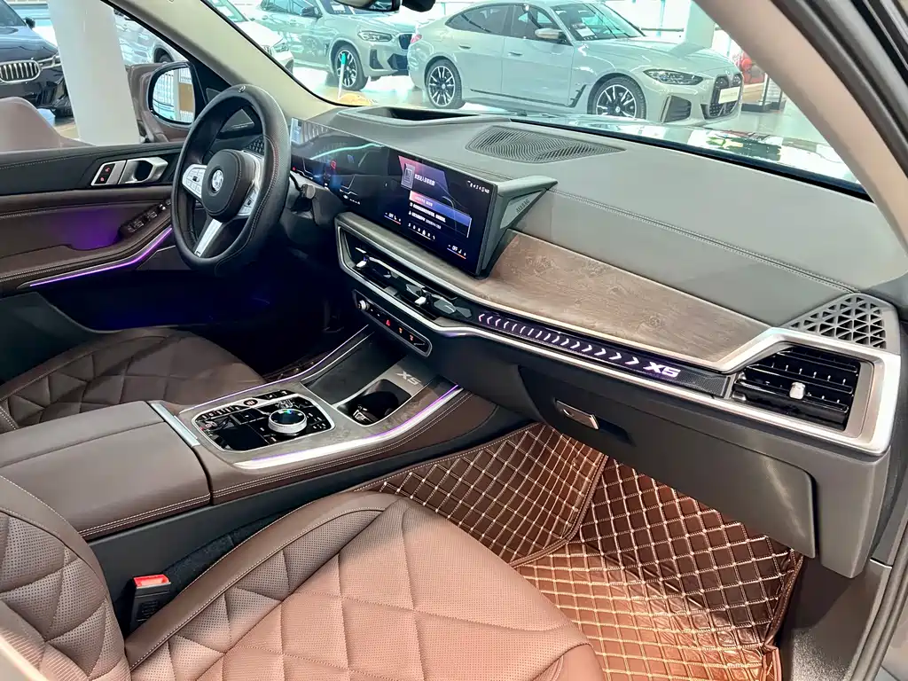 BMW X5 2025 — фото 14