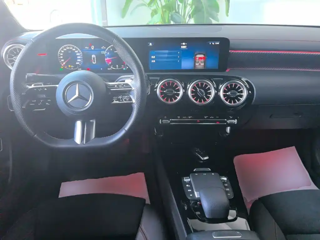 Mercedes-Benz A-Class 2024