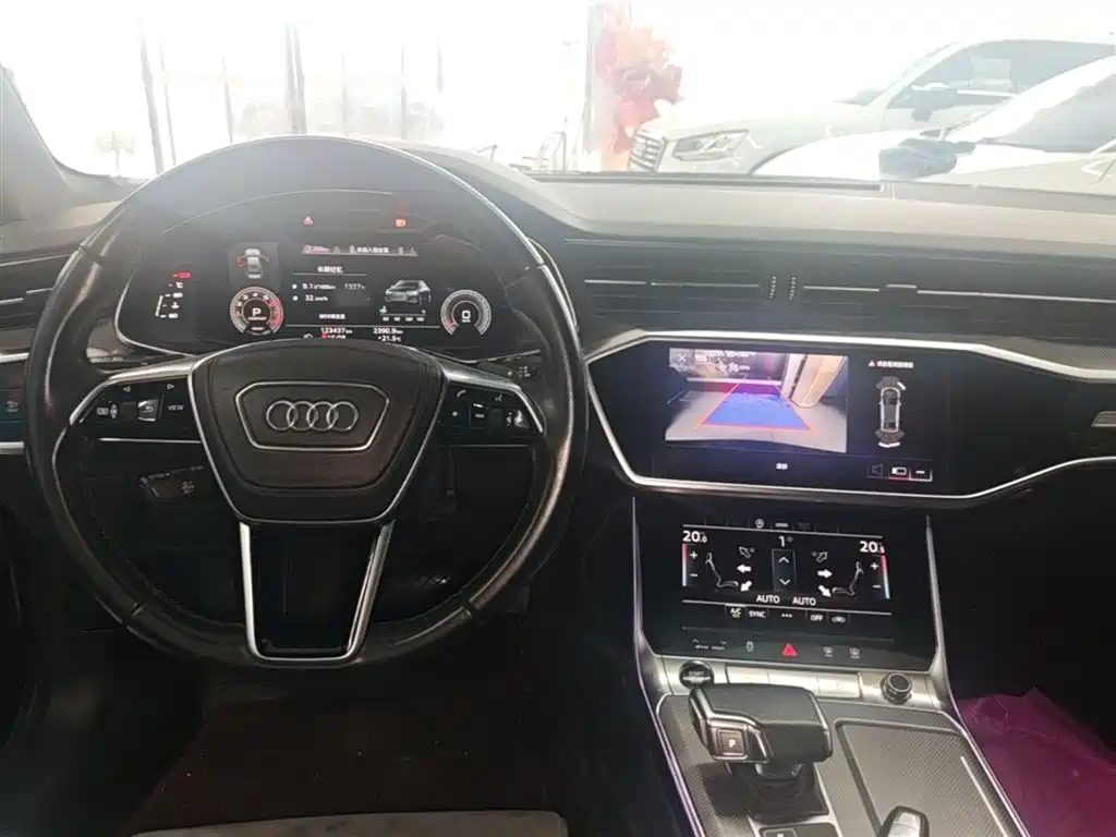 Audi A6L 2023 — фото 10