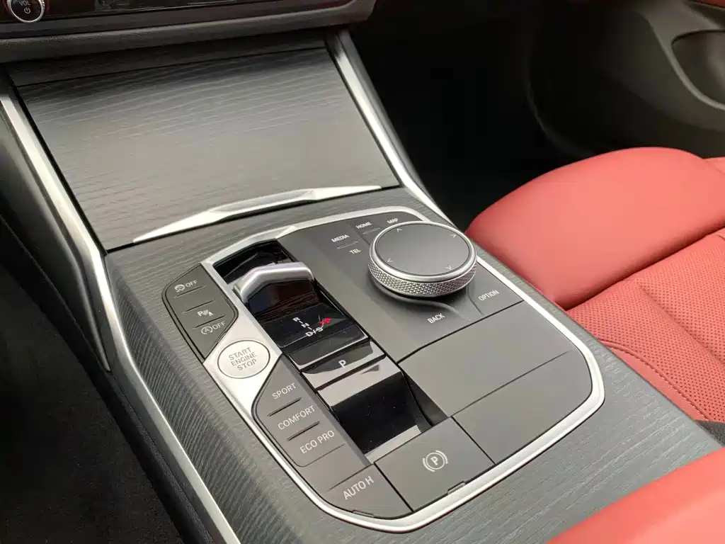 BMW 4 Series 2025 — фото 10