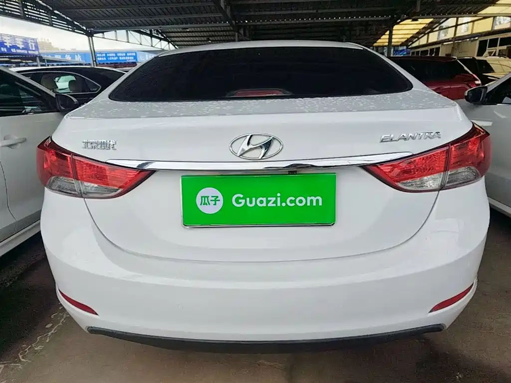 Hyundai Elantra Langdong 2016 — фото 6