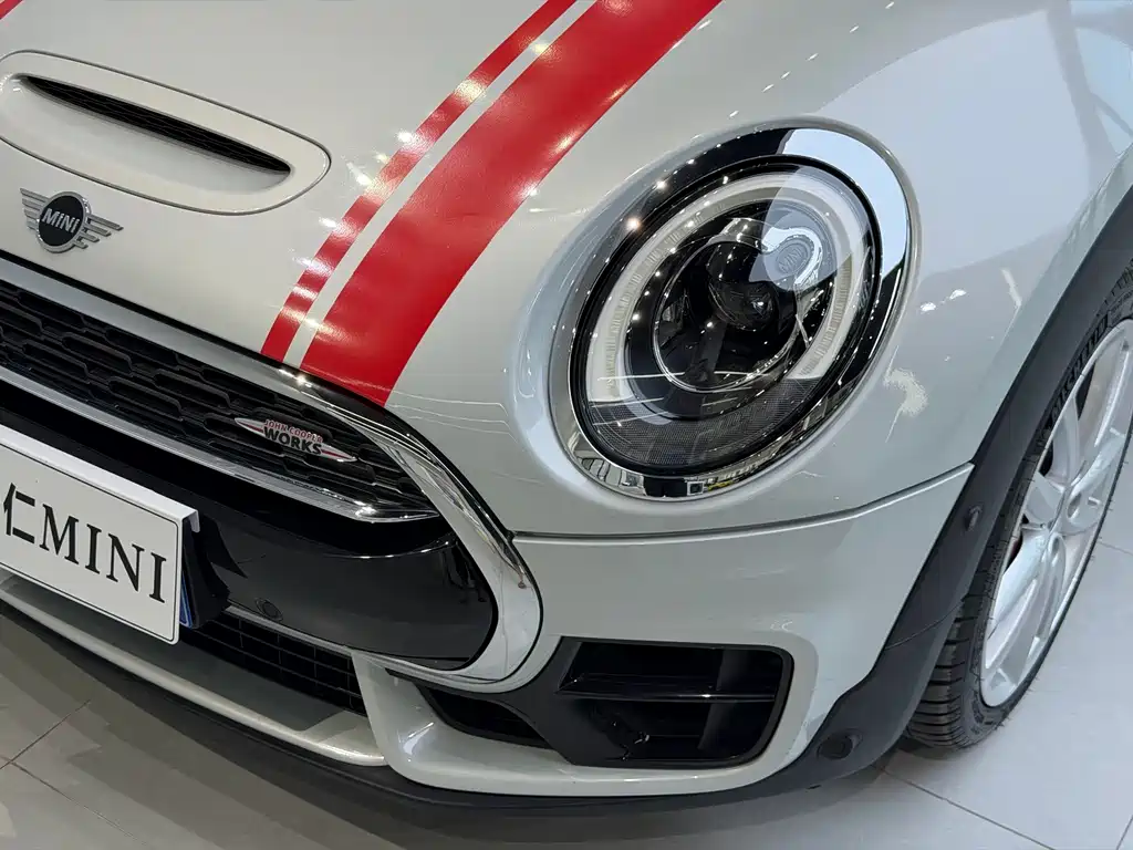 MINI JCW CLUBMAN 2018 — фото 3