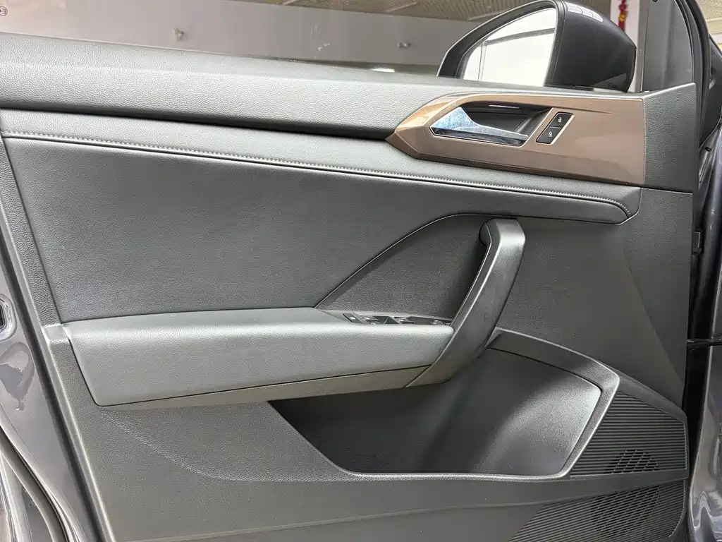 Volkswagen Tharu 2022