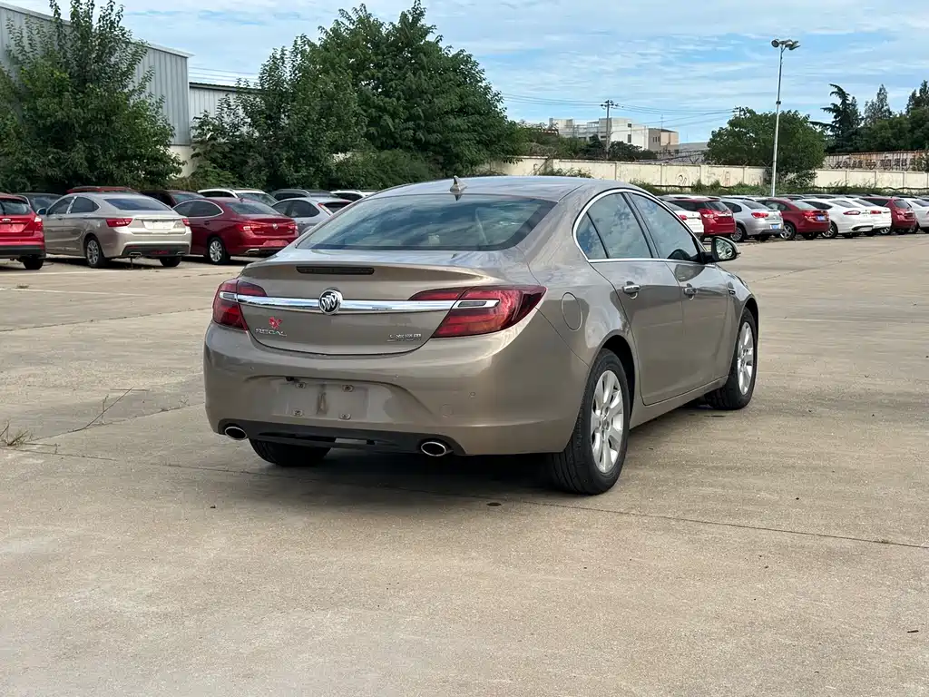 Buick Regal 2014 — фото 9