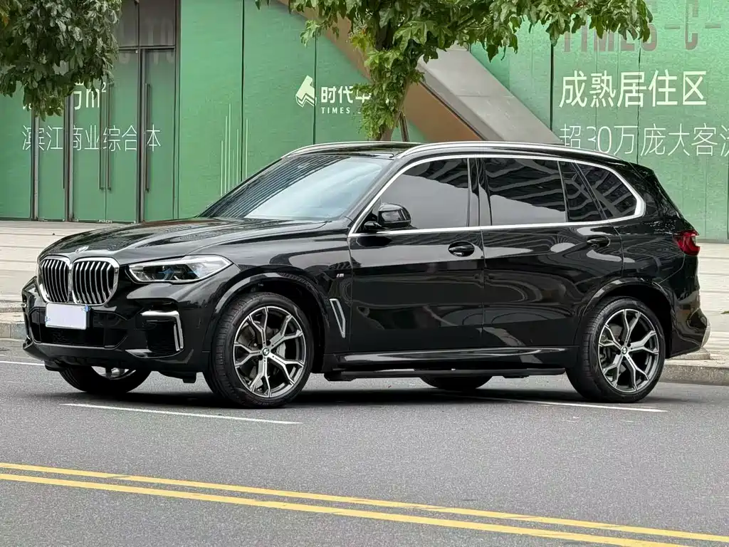 BMW X5 2023 — фото 1