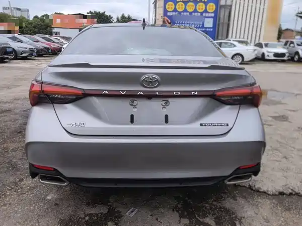 Toyota Avalon 2019
