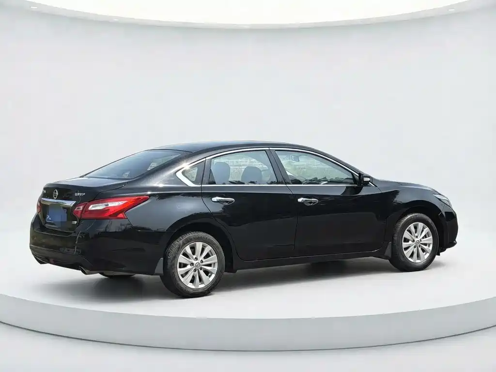Nissan Teana 2017 — фото 11