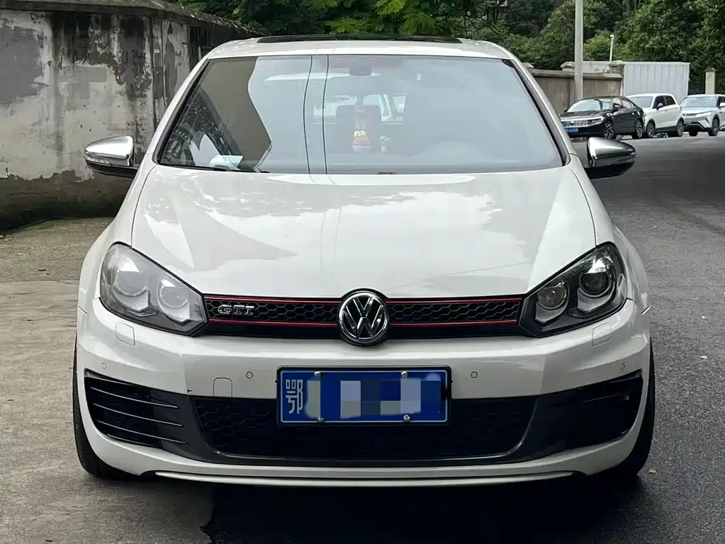 Volkswagen Golf GTI 2010