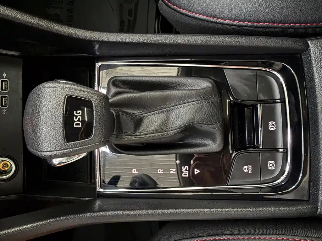 Skoda Karoq 2022 — фото 16