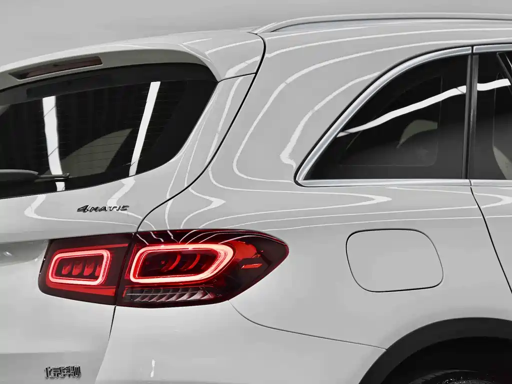 Mercedes-Benz GLC 2020 — фото 35