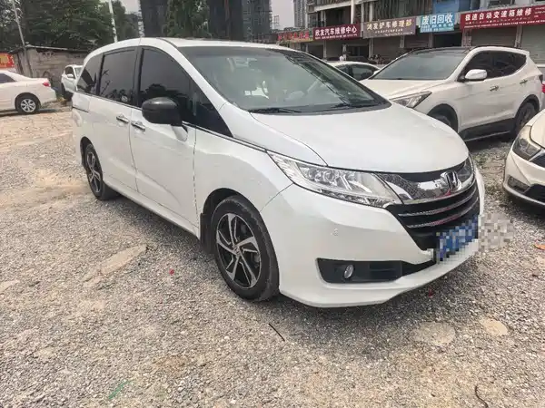 Honda Odyssey 2016