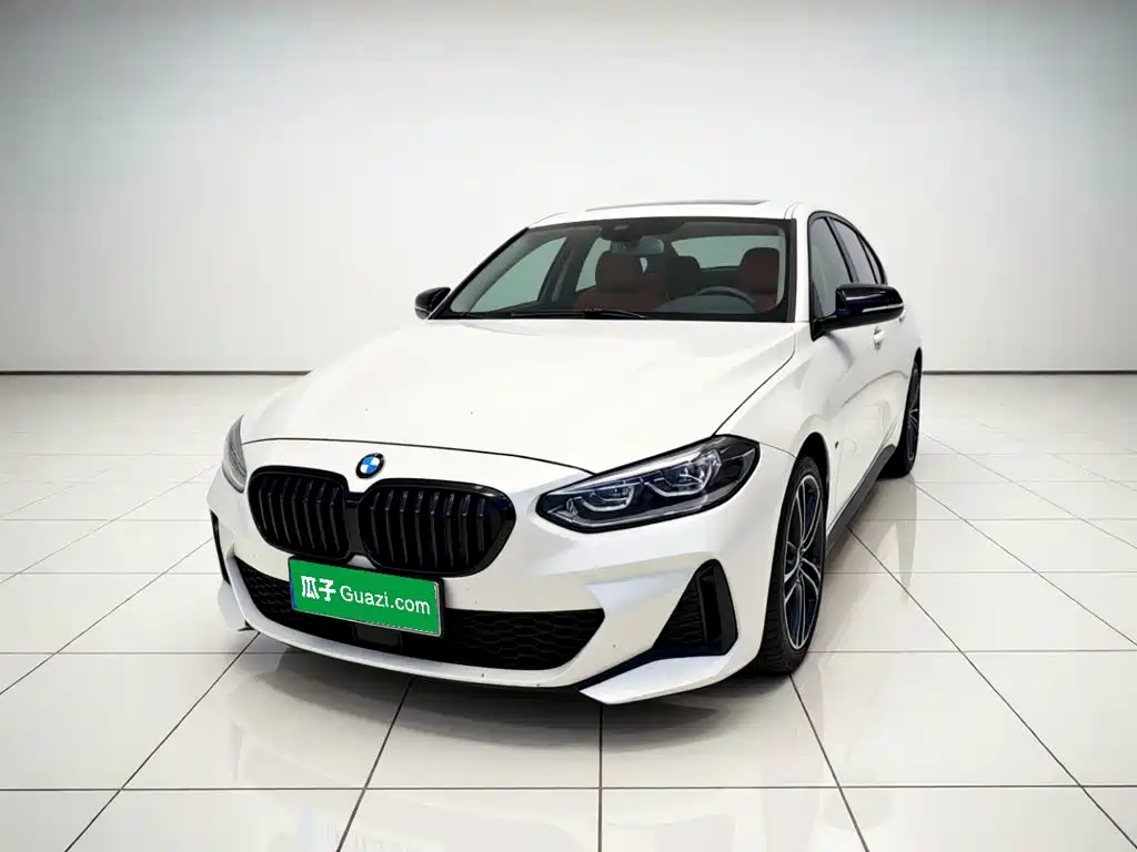 BMW 1 Series 2021