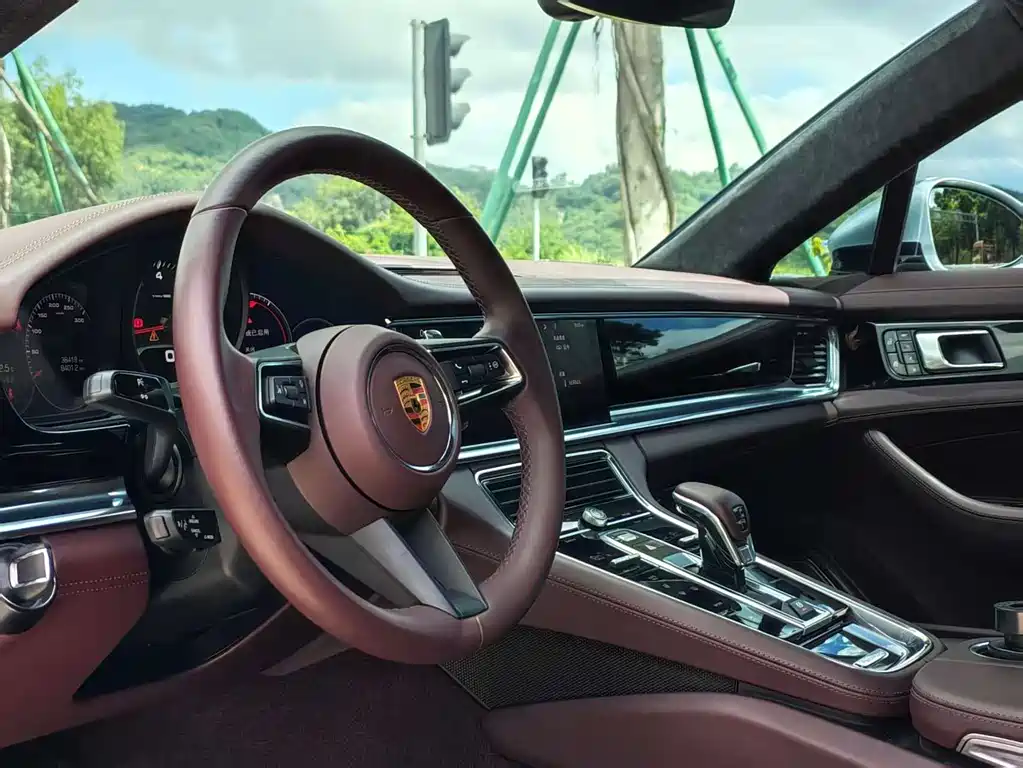 Porsche Panamera 2021 — фото 6