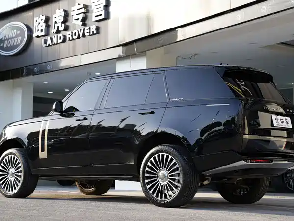 Land Rover Range Rover 2025