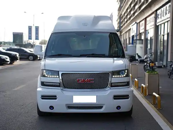 GMC SAVANA 2015