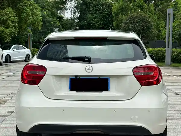 Mercedes-Benz A-Class 2014
