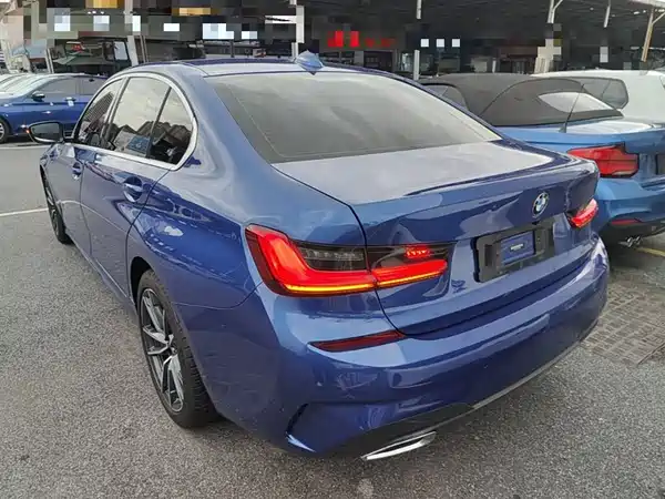 BMW 3 Series 2021