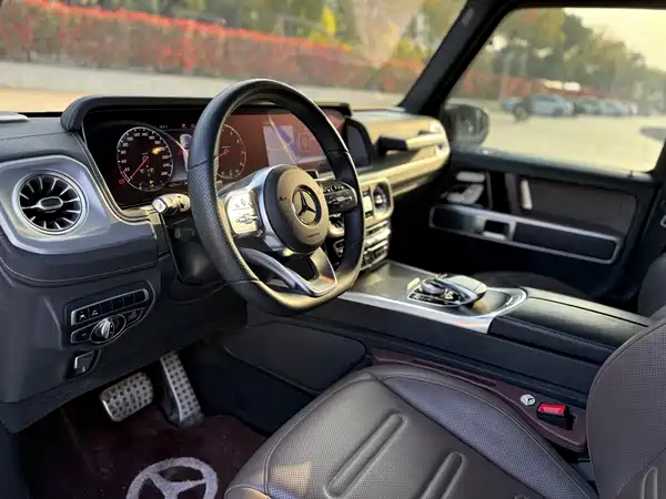 Mercedes-Benz G-Class 2023