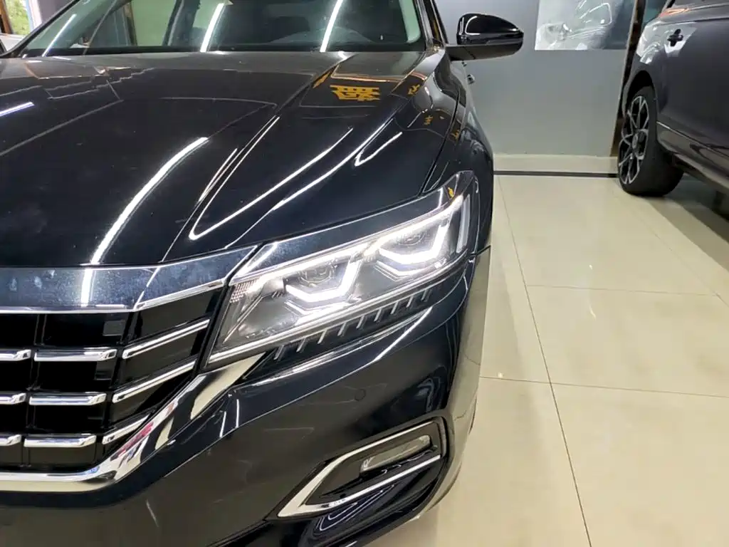 Volkswagen Passat 2020 — фото 24