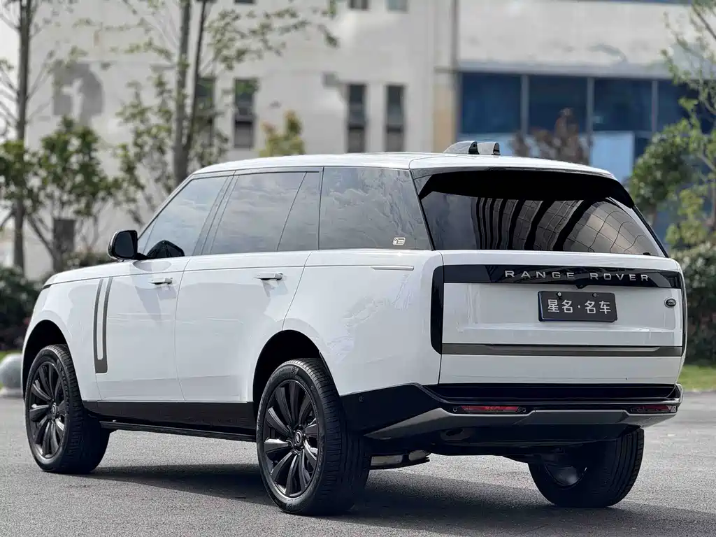 Land Rover Range Rover 2024 — фото 15