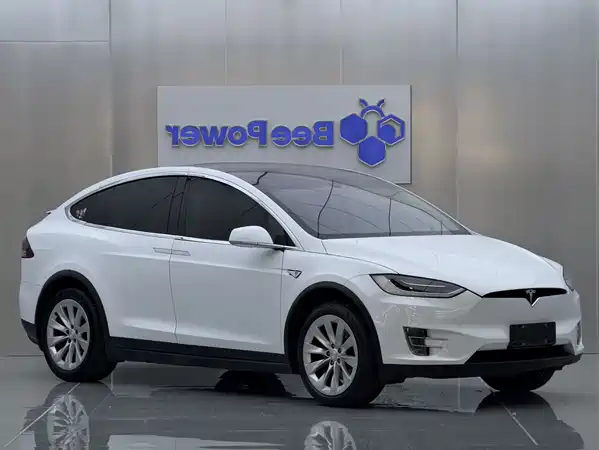 Tesla Model X 2016