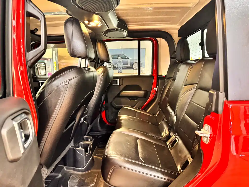Jeep Gladiator 2023 — фото 14