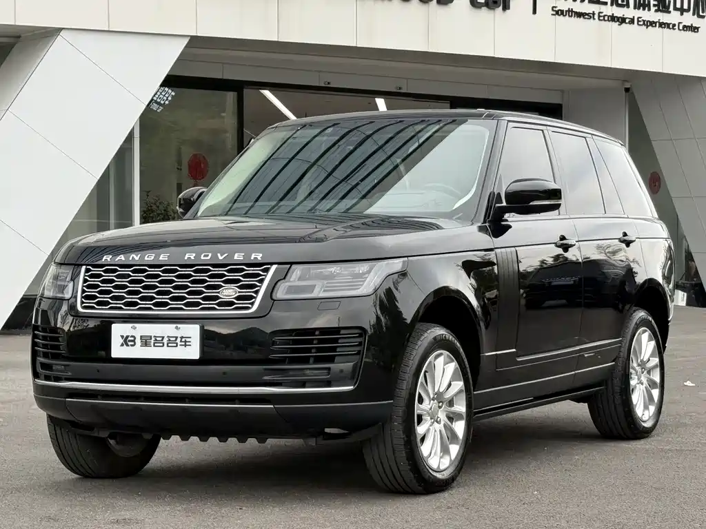 Land Rover Range Rover 2023 — фото 1