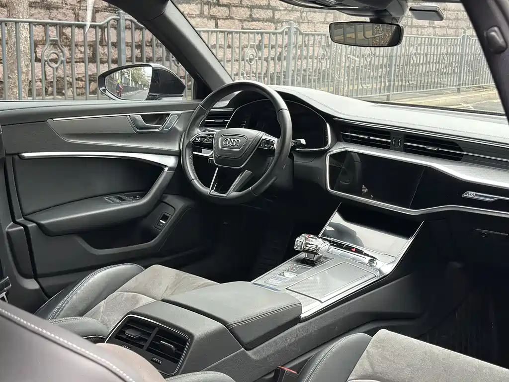 Audi A6L 2023 — фото 3