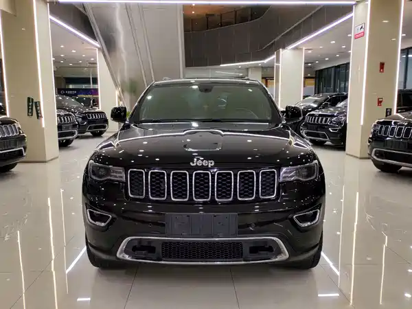 Jeep Grand Cherokee 2020
