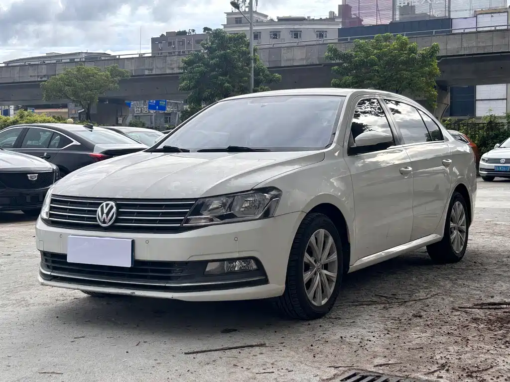 Volkswagen Lavida 2016
