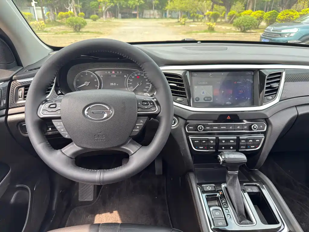 GAC Motor Trumpchi GS7 2017 — фото 8
