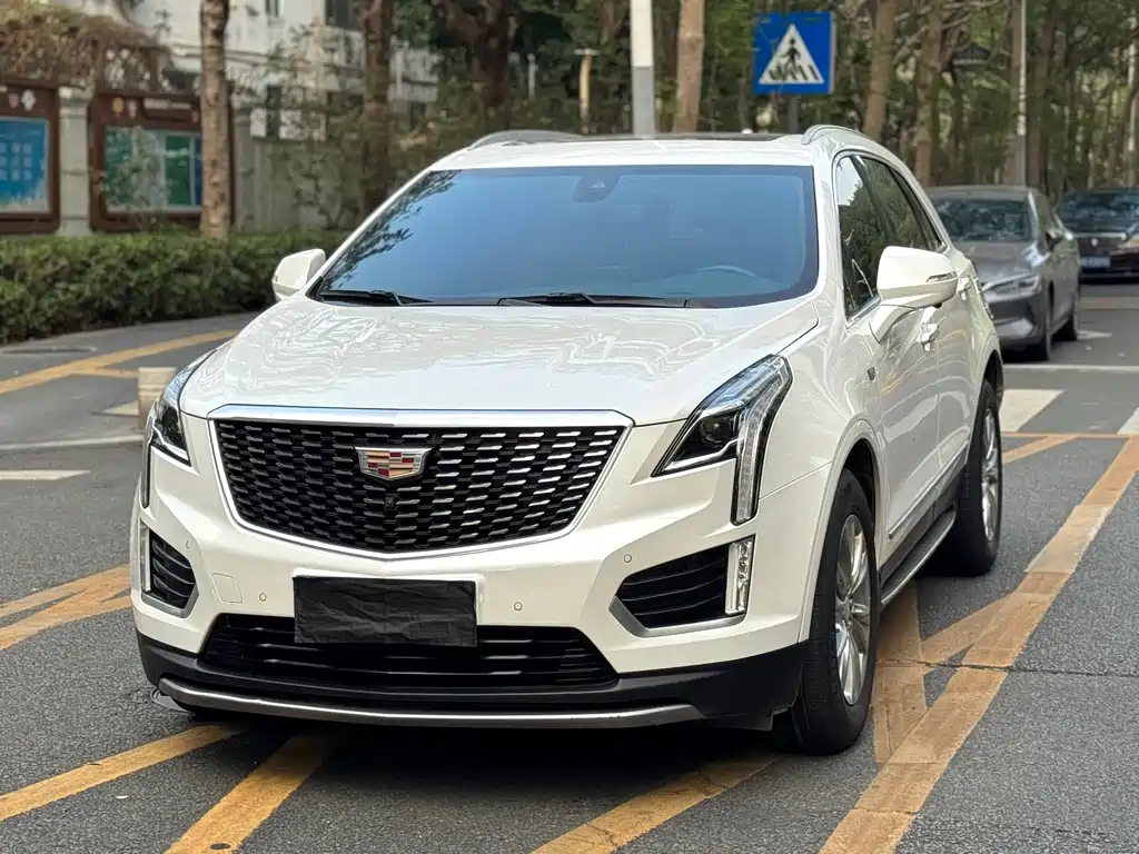 Cadillac XT5 2020 — фото 3